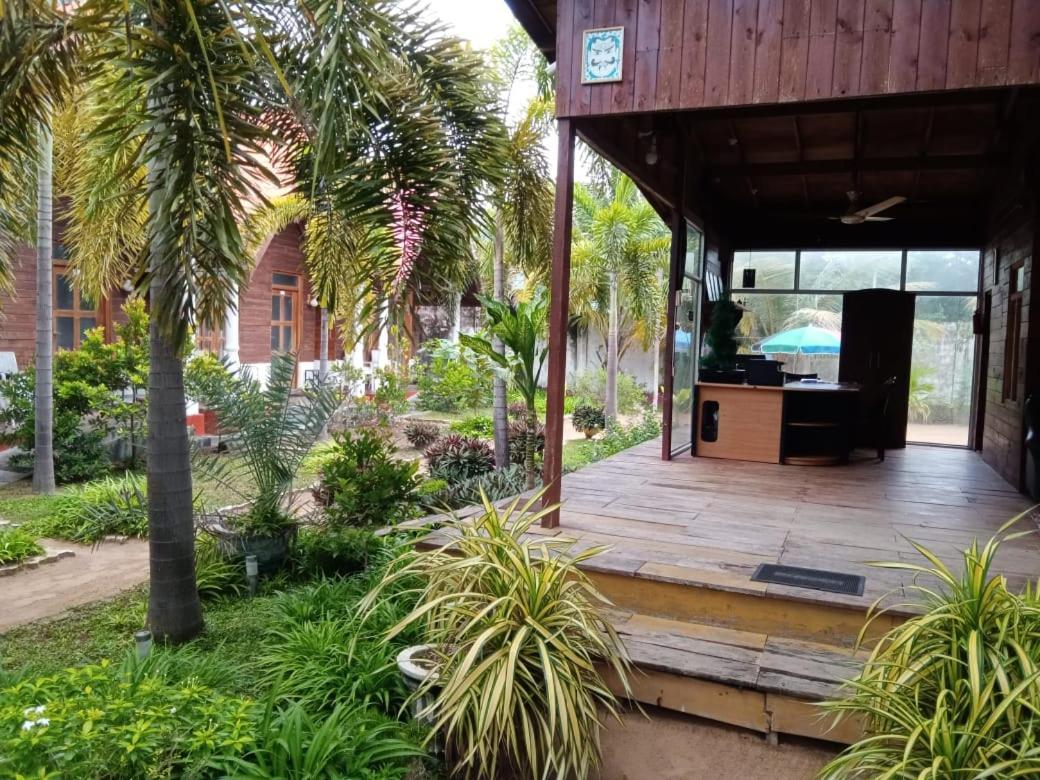 Elegant Green Beach Resort Trincomalee Exterior foto