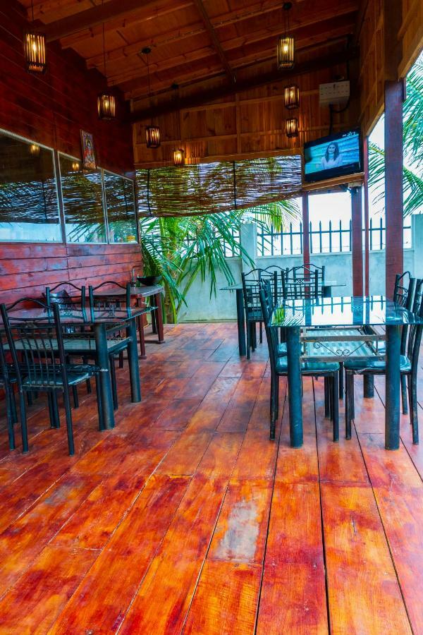 Elegant Green Beach Resort Trincomalee Exterior foto